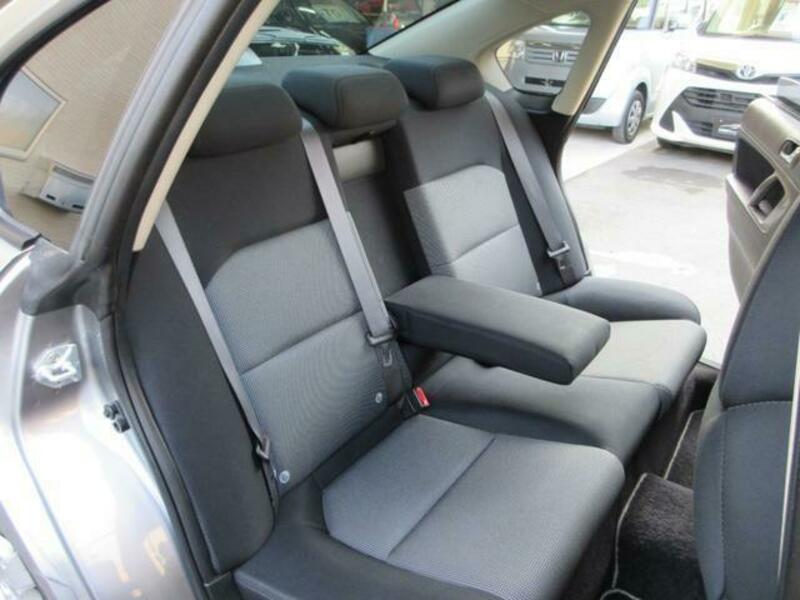 LEGACY B4