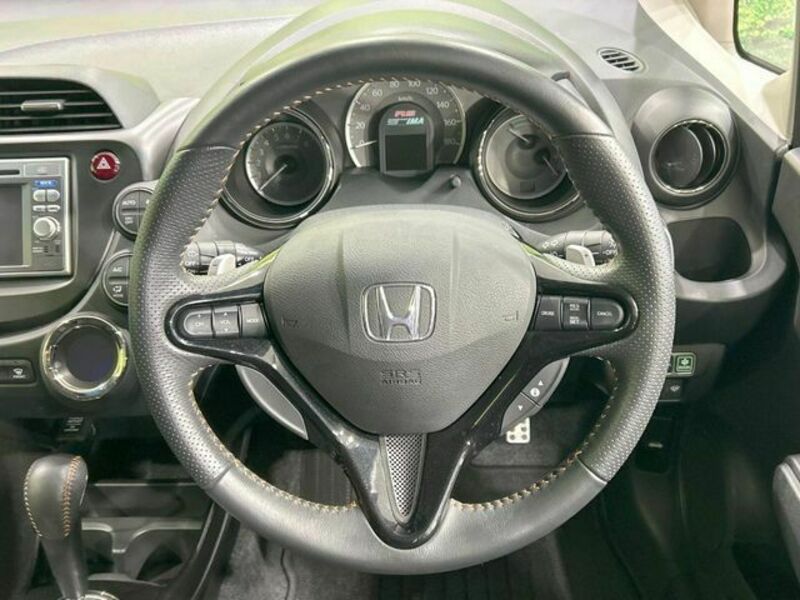 FIT HYBRID