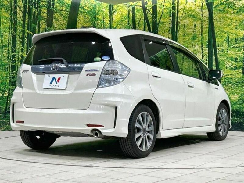 FIT HYBRID