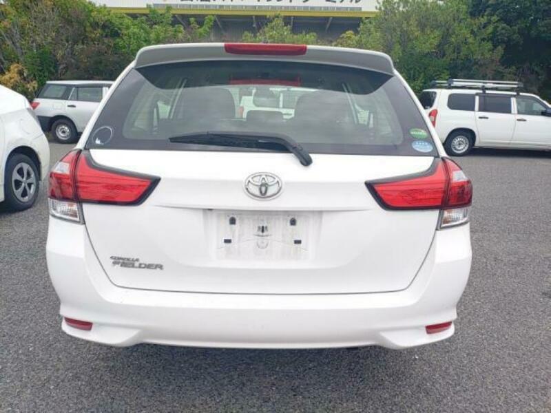 COROLLA FIELDER