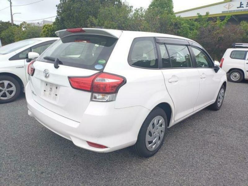 COROLLA FIELDER