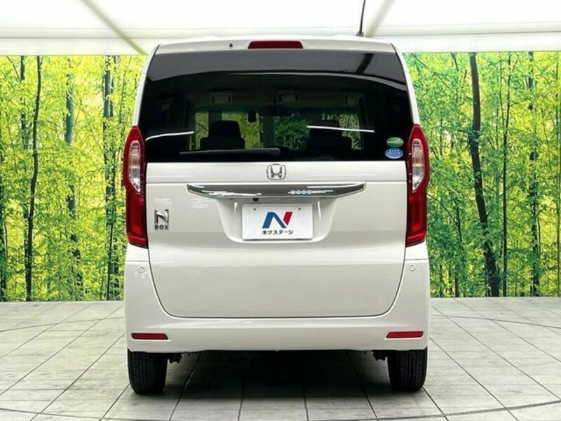 N BOX