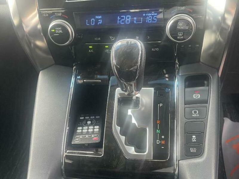ALPHARD-13
