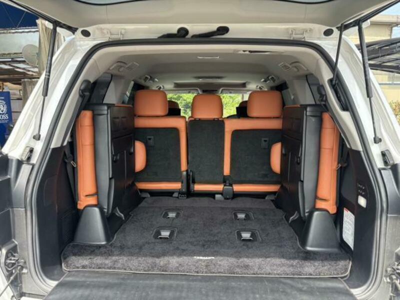 LX