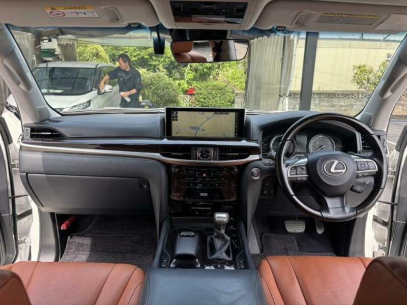 LX