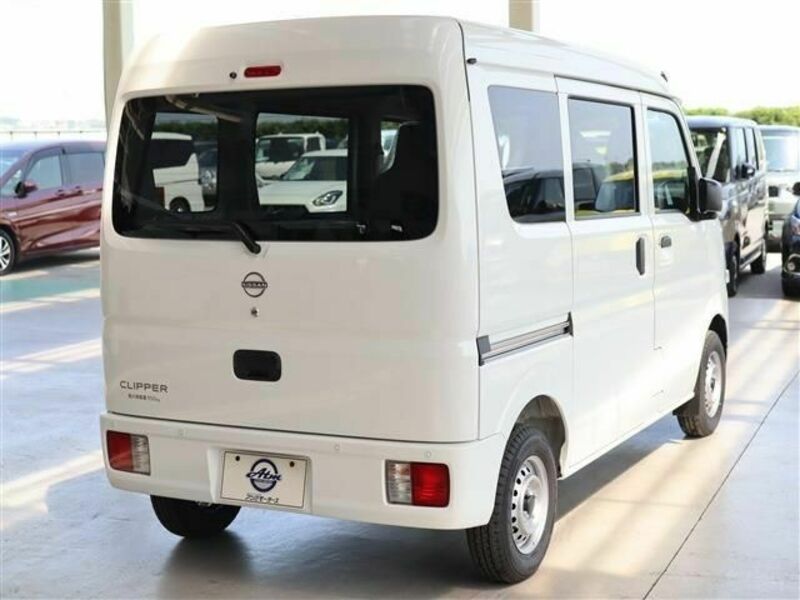 CLIPPER VAN