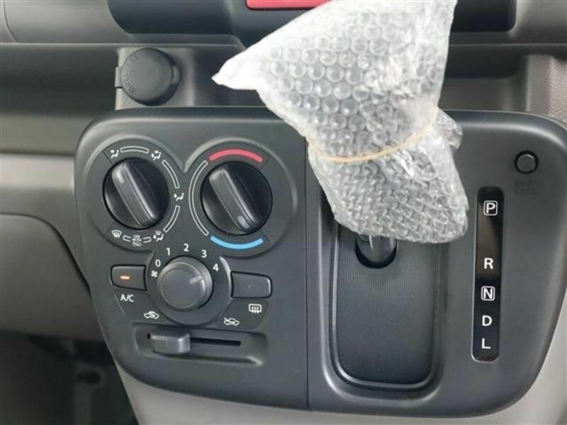 CLIPPER VAN