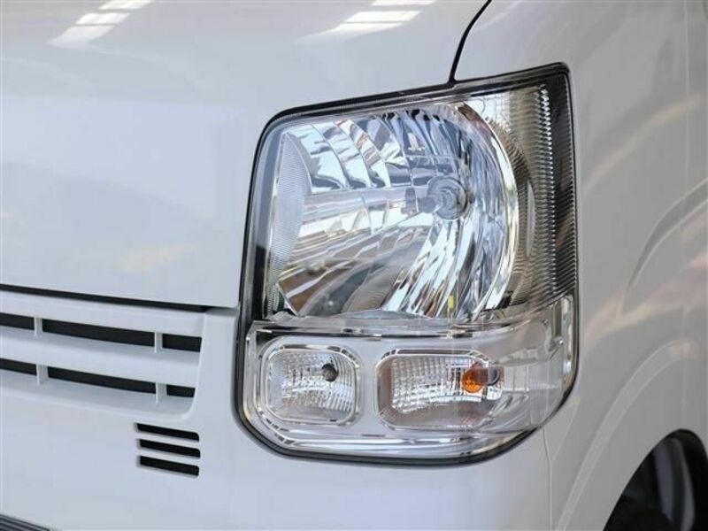 CLIPPER VAN