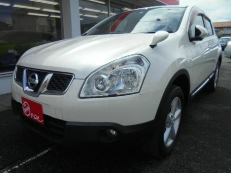NISSAN DUALIS