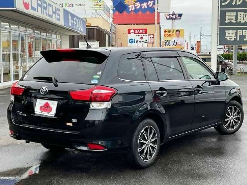 COROLLA FIELDER