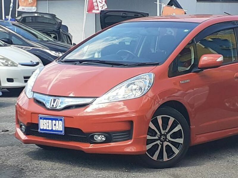 FIT HYBRID