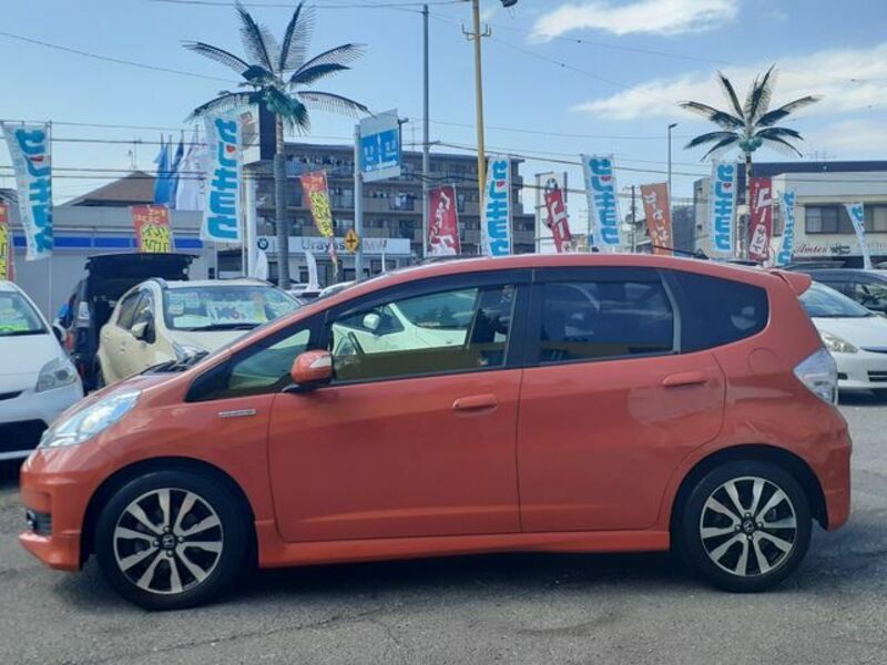 FIT HYBRID