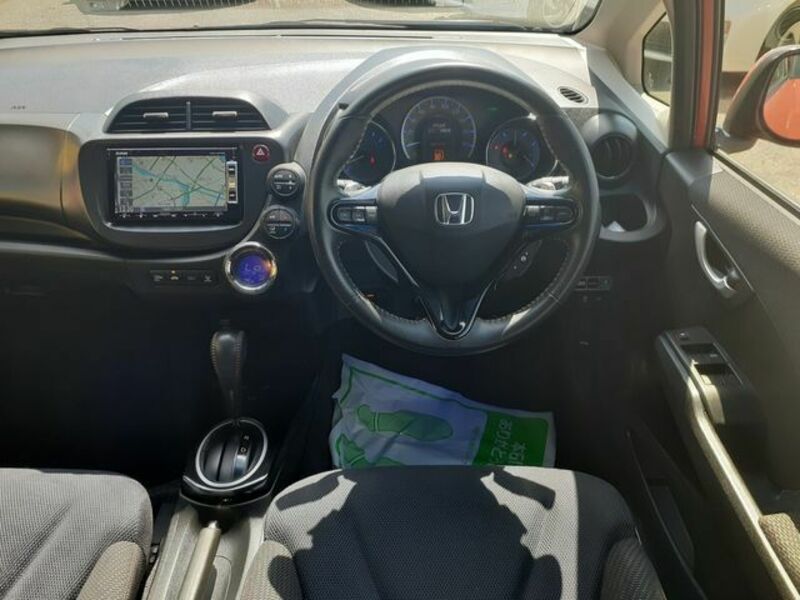 FIT HYBRID