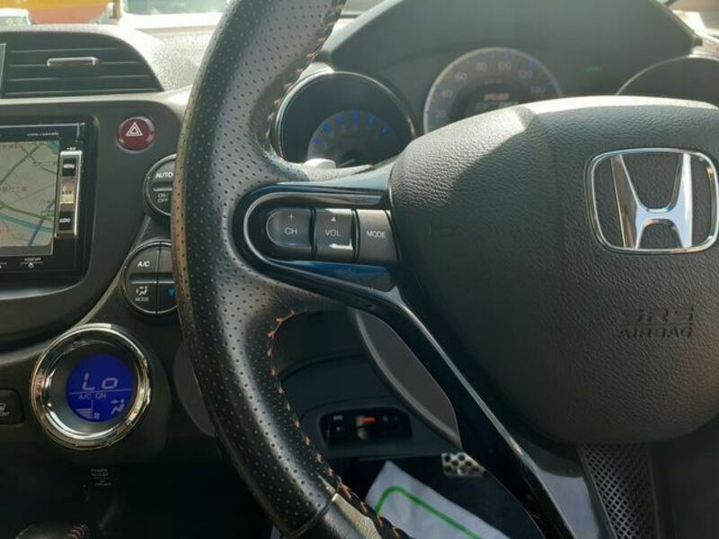FIT HYBRID