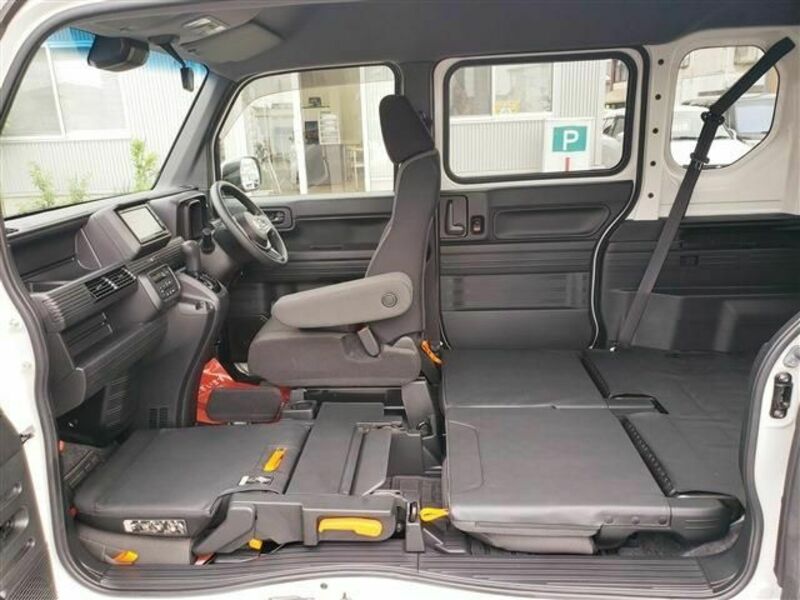 N-VAN