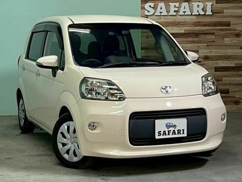 TOYOTA PORTE