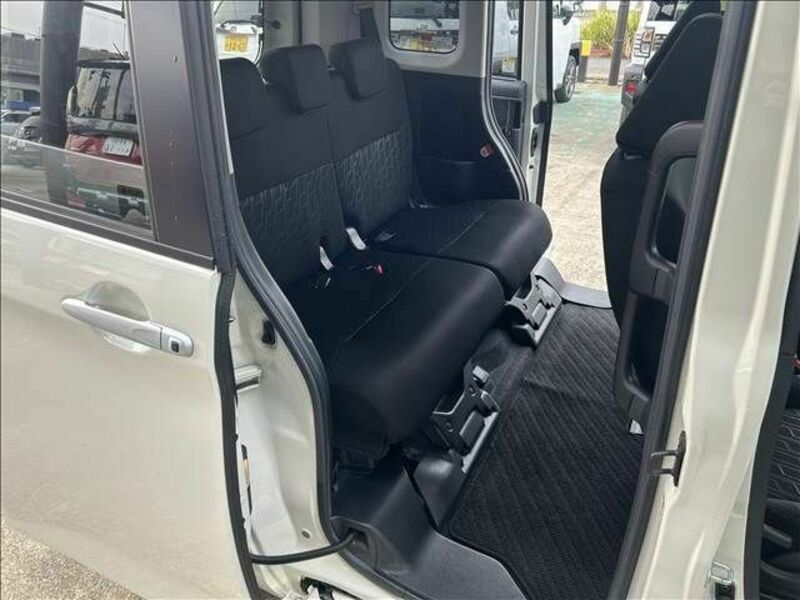 ROOMY-10