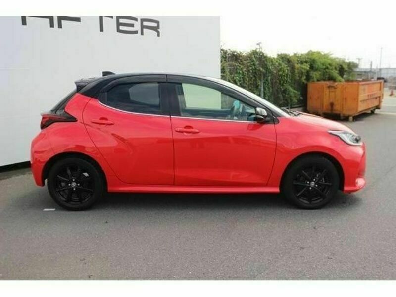 YARIS