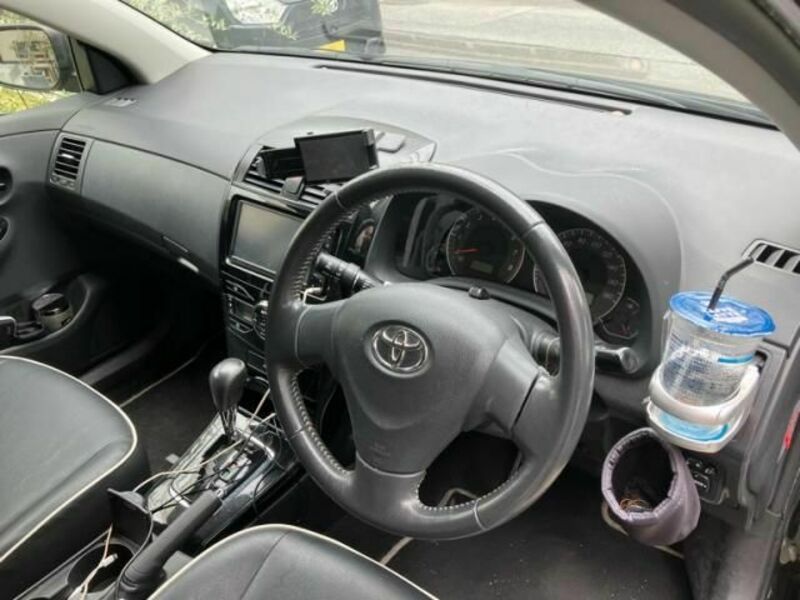 COROLLA FIELDER