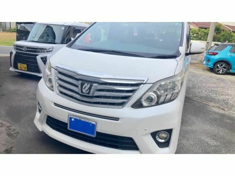 TOYOTA ALPHARD
