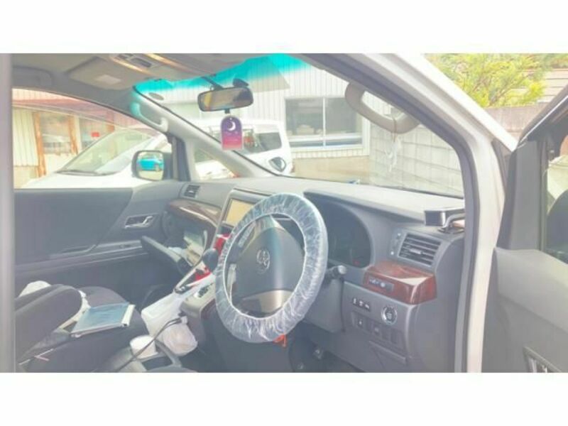 ALPHARD-12