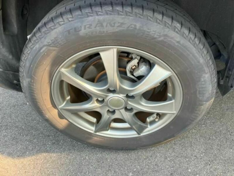 YARIS CROSS-5