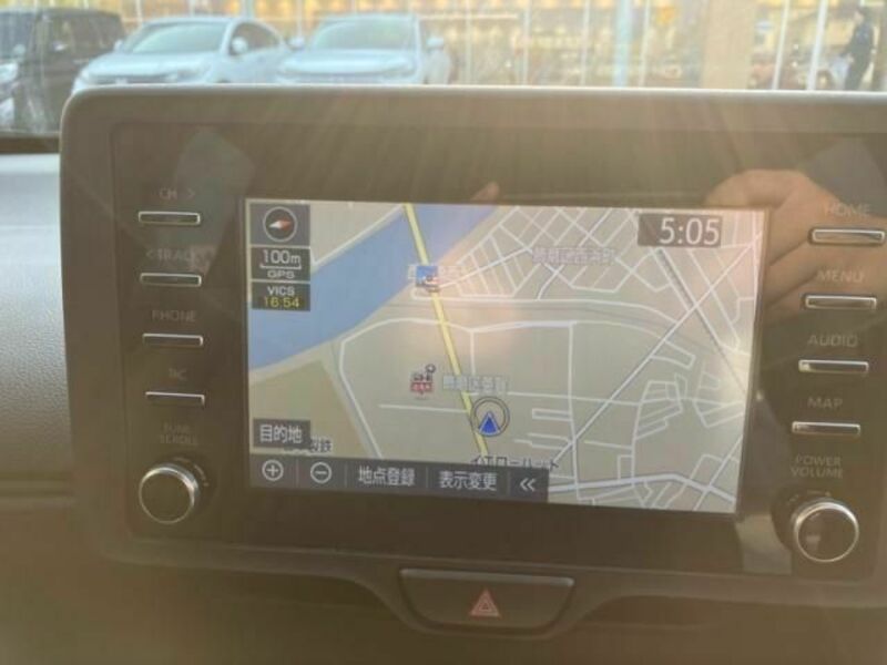 YARIS CROSS-26