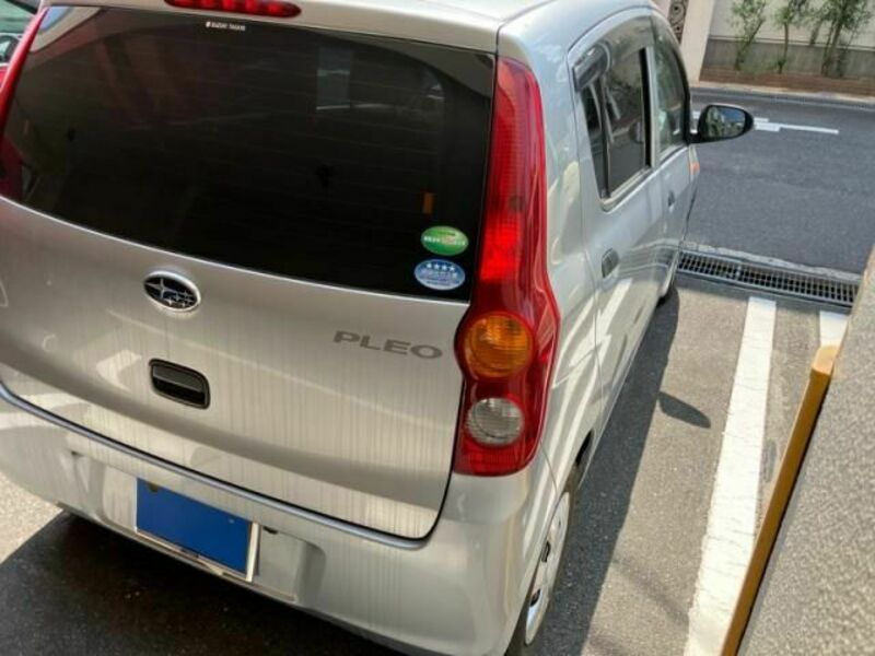 PLEO