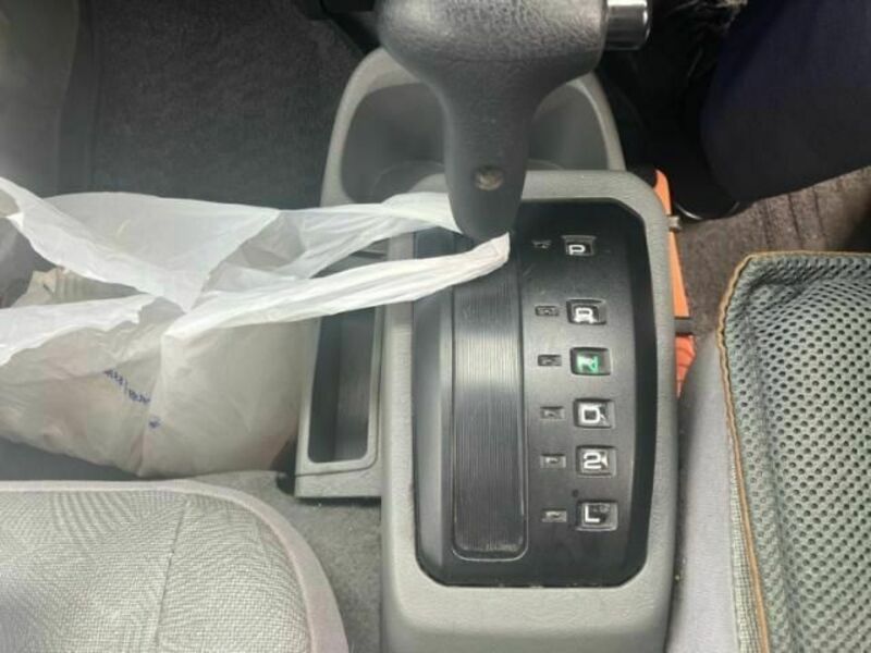 CLIPPER VAN
