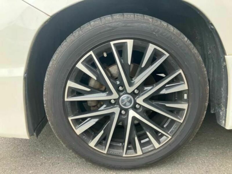 VELLFIRE-8