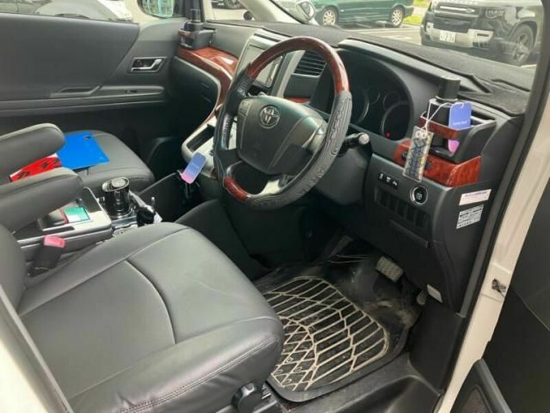 VELLFIRE-11