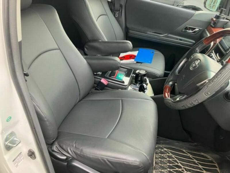 VELLFIRE-12