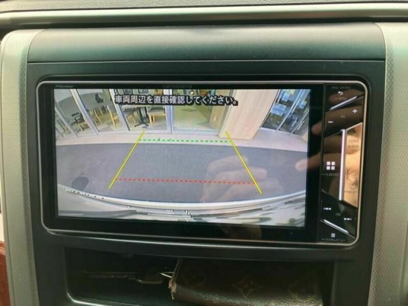 VELLFIRE-26