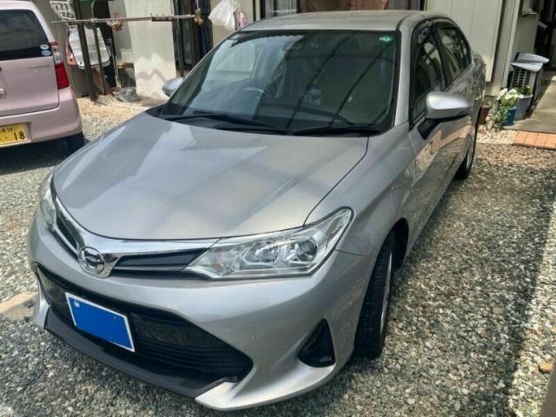 COROLLA AXIO