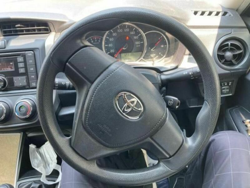 COROLLA FIELDER