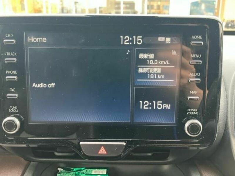 YARIS CROSS