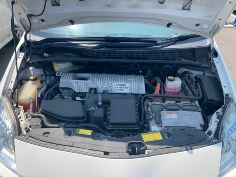 PRIUS-3