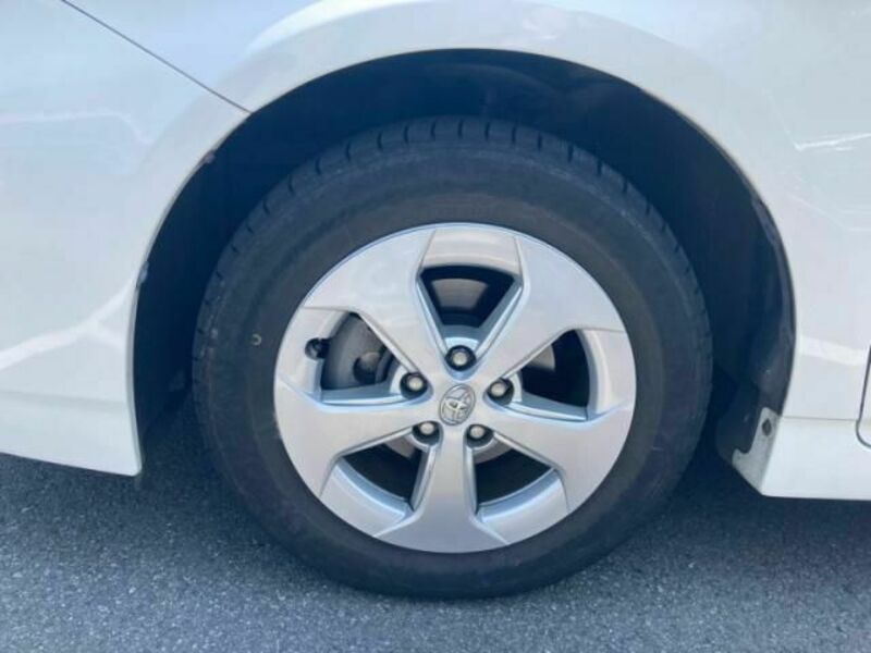 PRIUS-10