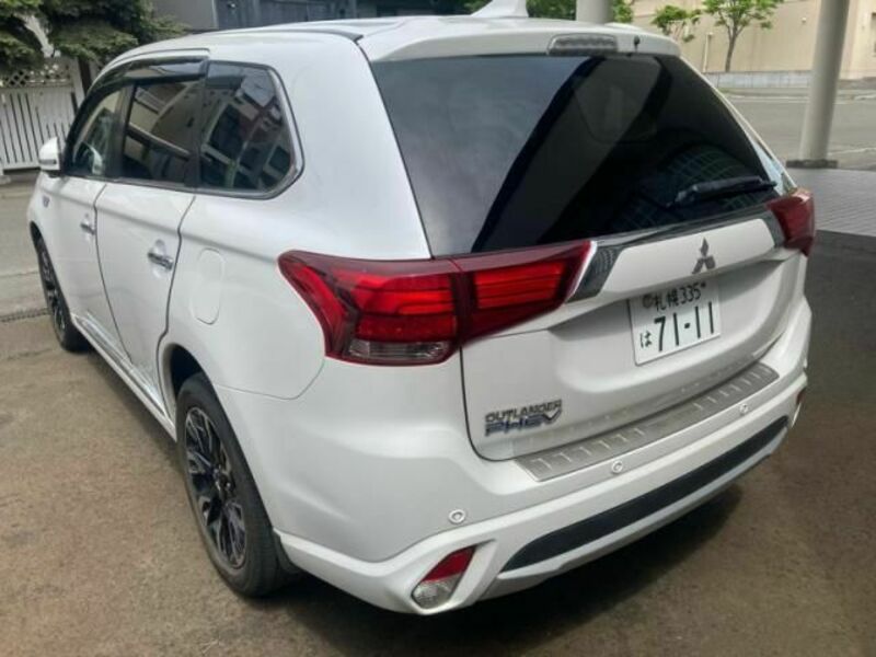 OUTLANDER PHEV