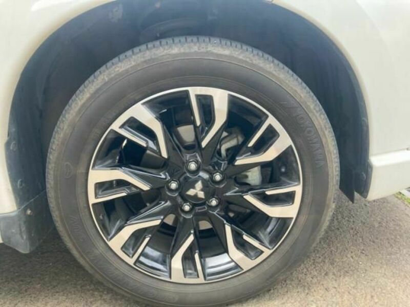 OUTLANDER PHEV