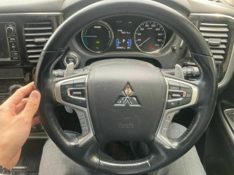 OUTLANDER PHEV