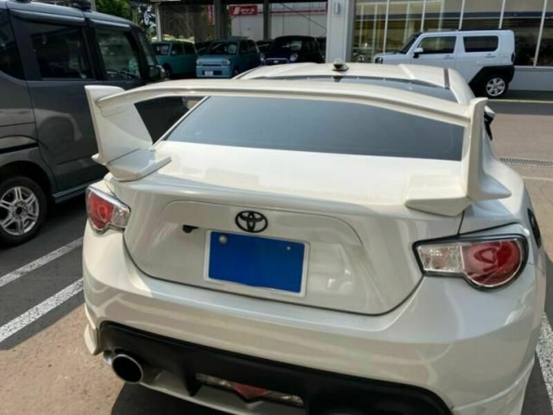 86