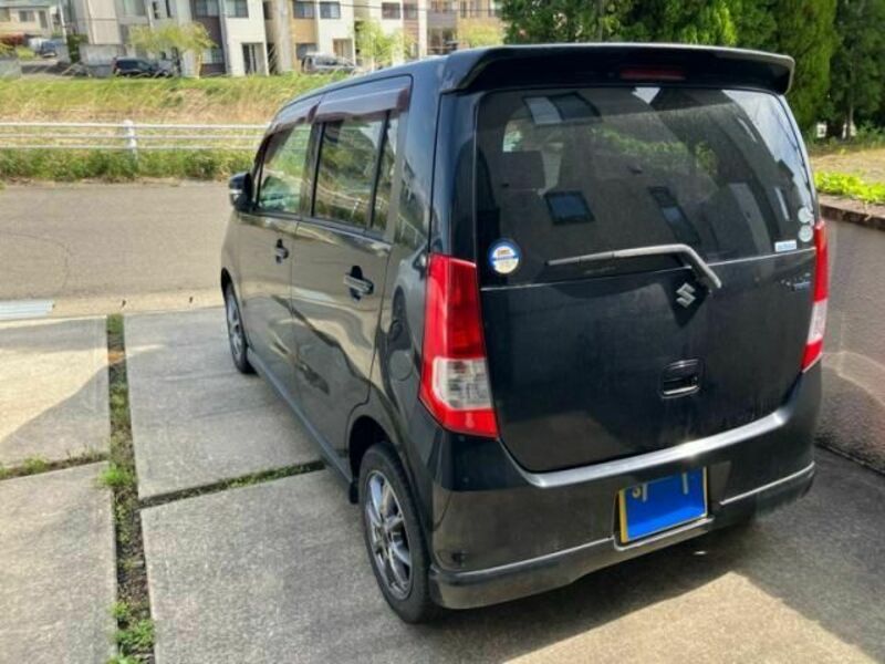 WAGON R