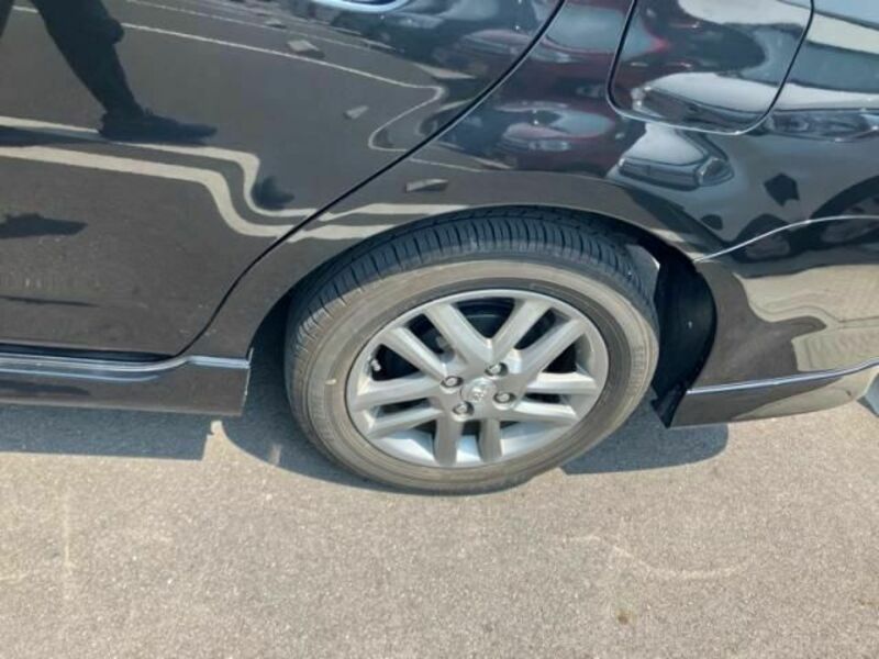 COROLLA FIELDER