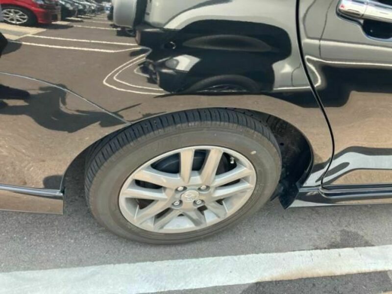 COROLLA FIELDER