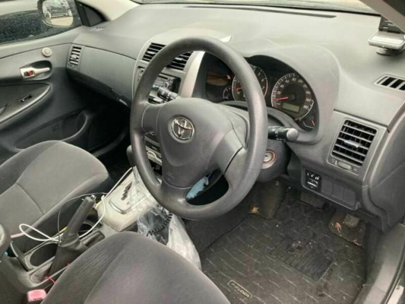COROLLA FIELDER
