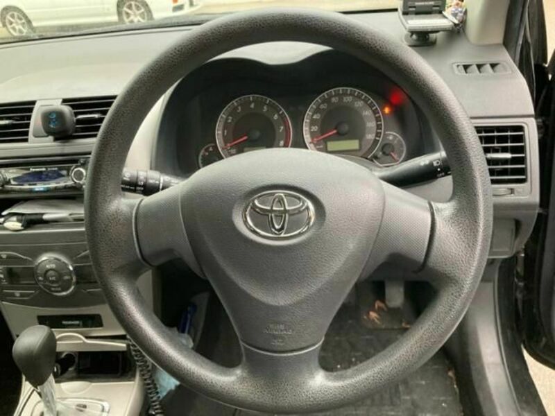COROLLA FIELDER