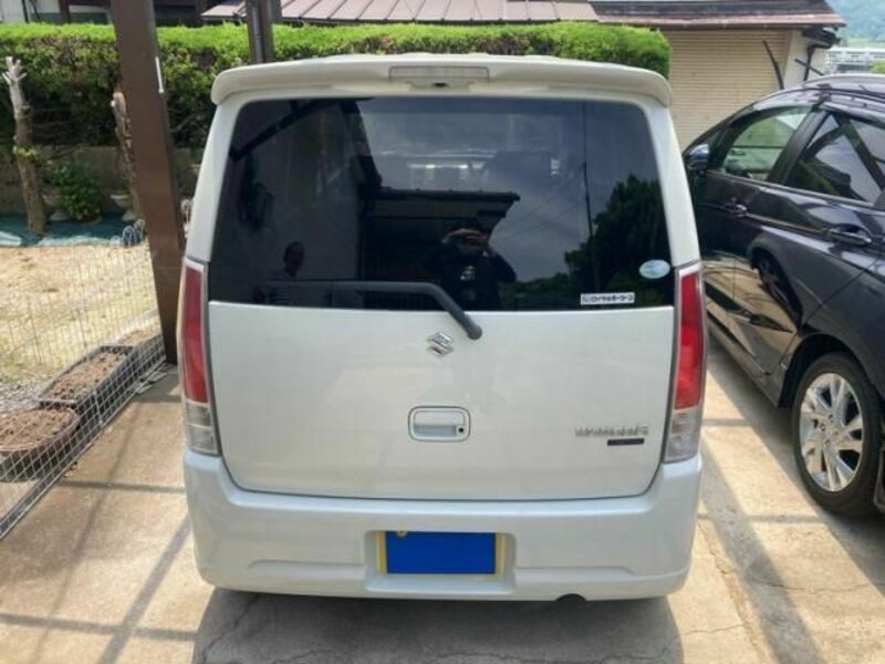 WAGON R-1