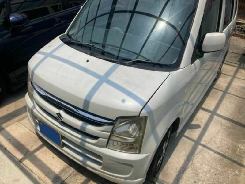 WAGON R-3