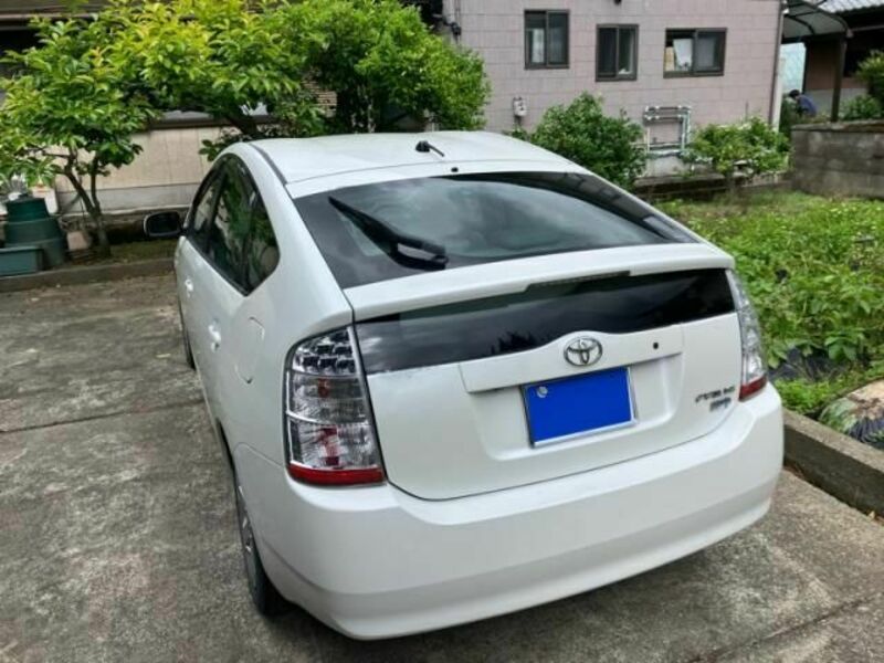 PRIUS-20